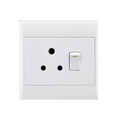 Socket 16A 4X4 Single White E/Mate