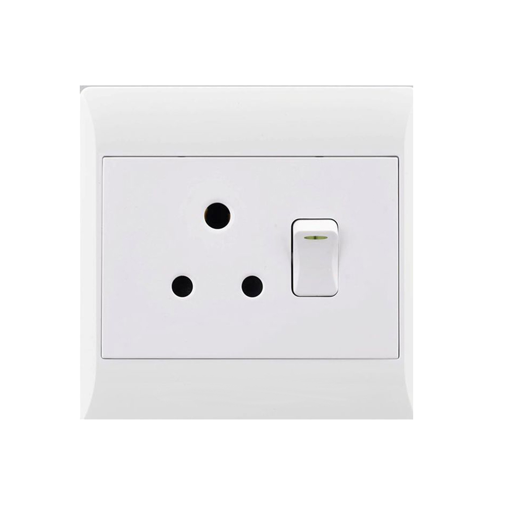 Socket 16A 4X4 Single White E/Mate