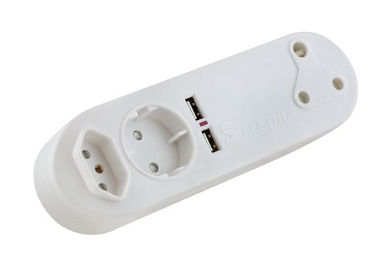 1xFlat + 1x Schuko 16A + 2USB + 1x3Pin 16A Adpr (EP53USB)