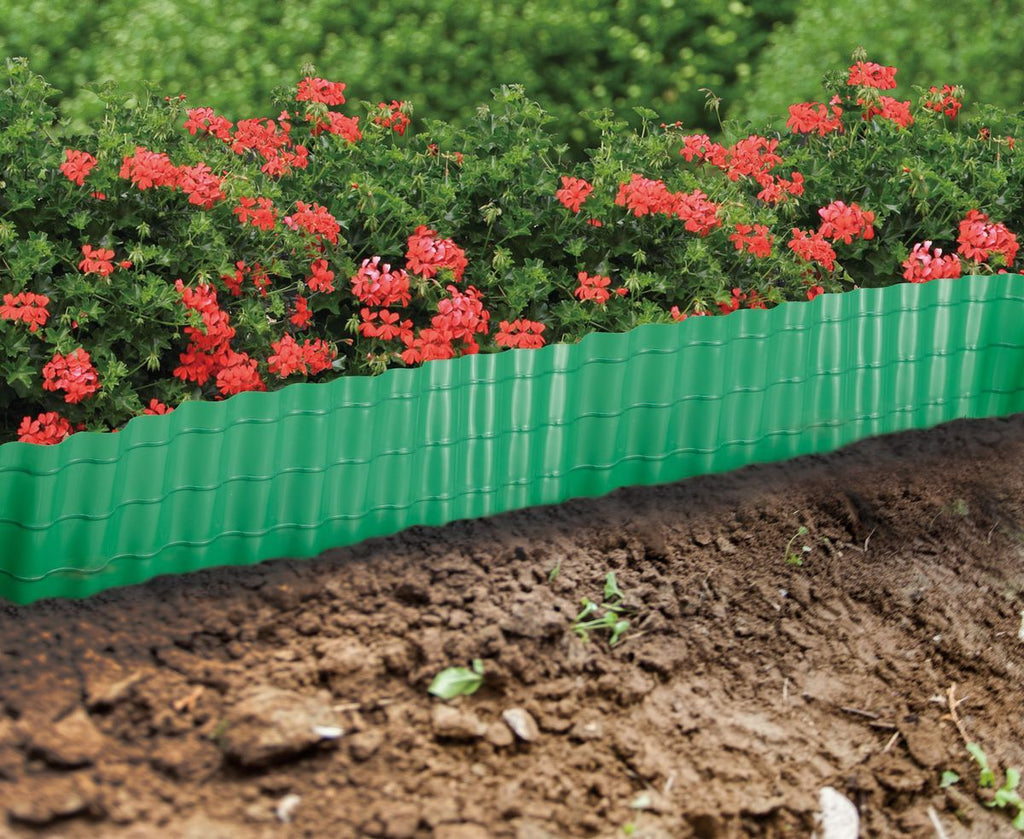 Aquacraft - Lawn Edging Strip - 9m long, 20cm height