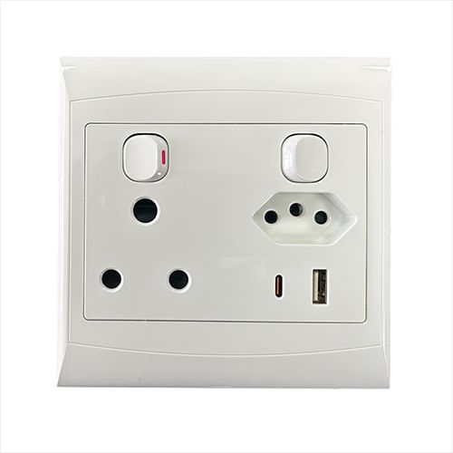 Socket Comb. USB A+C 4x4 White